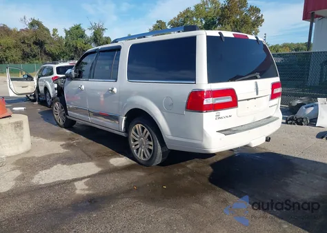 2011 Lincoln Navigator L z USA, uszkodzony, nr VIN 5LMJJ3J59BEJ00691